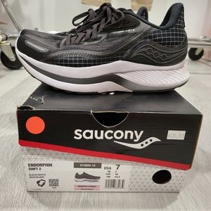 Saucony Endorphin Shift 2 Running Shoes